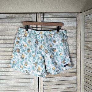 Patagonia Women's XL Baggies Floral Shorts